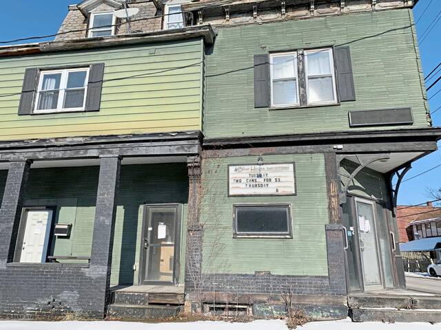 4699758_web1_vnd-harrisonblight-020122
