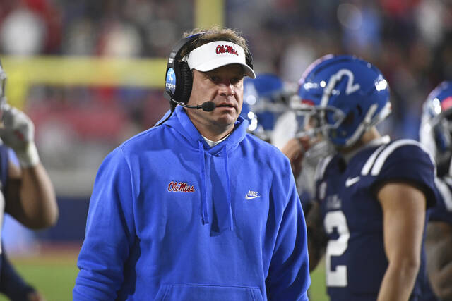 With packed portal, NCAA signing day becomes transfer season<span class="headline-video">Video <i class="fa-solid fa-circle-play"></i></span>