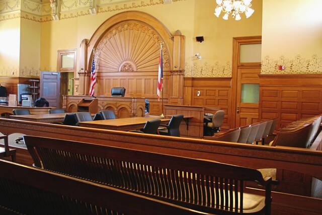 4711179_web1_WEB-courtroom2