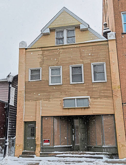 4711791_web1_gtr-LatBakeryBldg3-102020
