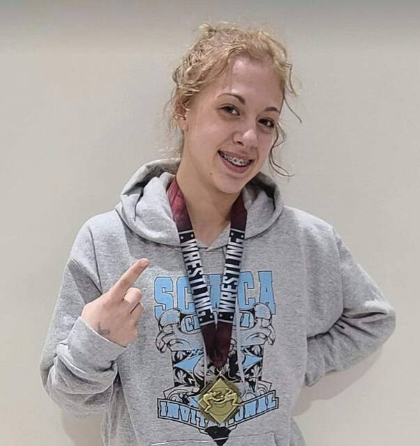 WPIAL wrestling notebook: Greensburg Salem celebrating 800th win