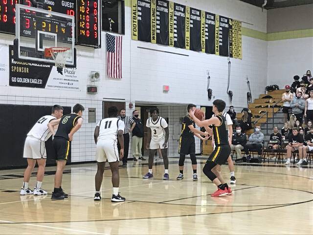 Deer Lakes uses second-half rally to dash Keystone Oaks’ playoff hopes