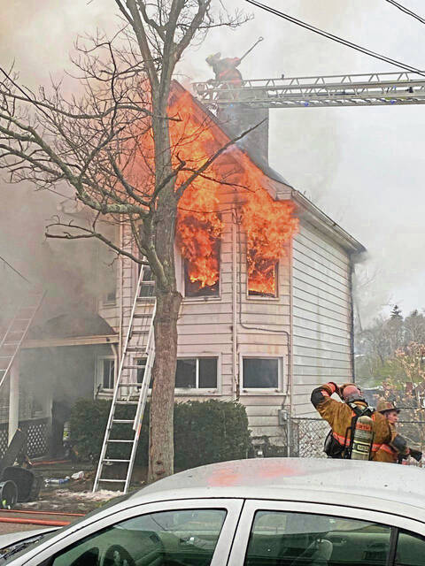 4734606_web1_Gbg-House-fire