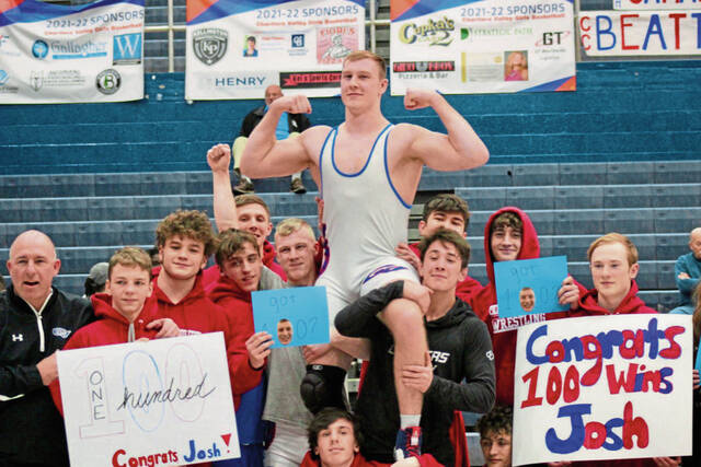 Chartiers Valley wrestlers find individual success