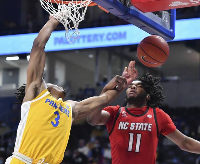 4743507_web1_ptr-PittNCState03-021322