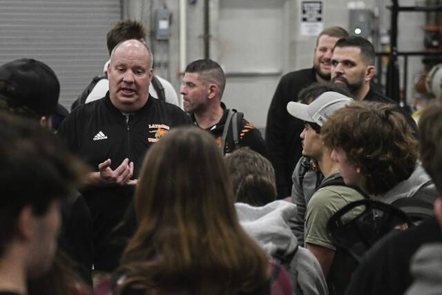 Latrobe bows out of PIAA team wrestling championship with loss to Williamsport