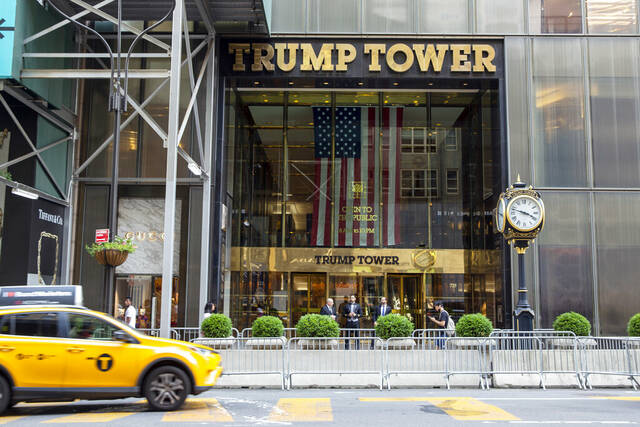 4749195_web1_AP21196716048589