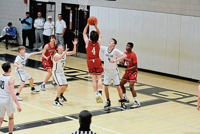 Second-half improvement makes tough season ‘enjoyable’ for Sewickley Academy boys