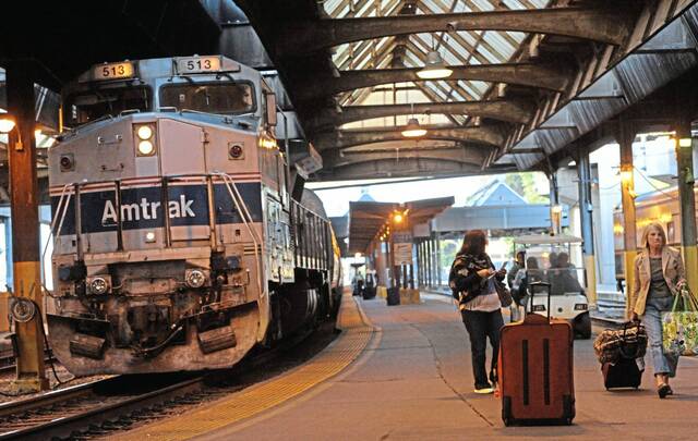 4764606_web1_ptr-amtrak2-082813