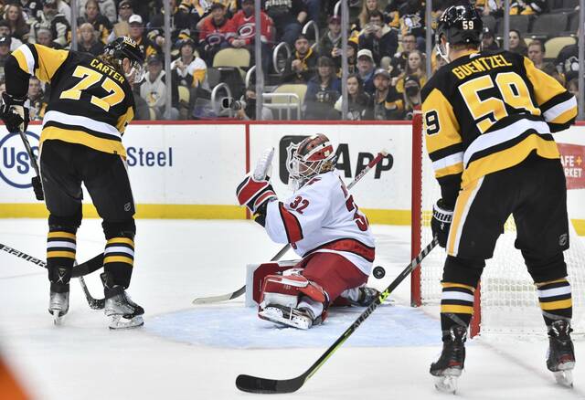 4768788_web1_ptr-Pens-Canes10-022122