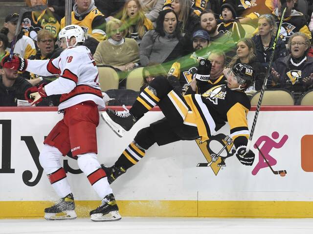 4773723_web1_ptr-Pens-Canes06-022122