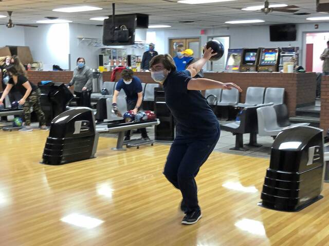 Plum’s Daniels wins WPIBL boys singles title; North Allegheny’s Jorden bowls 300 game