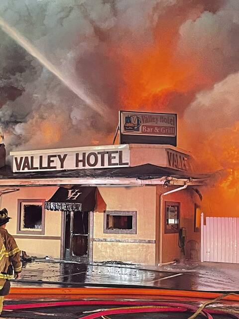 4793805_web1_ptr-ValleyFire3-022922
