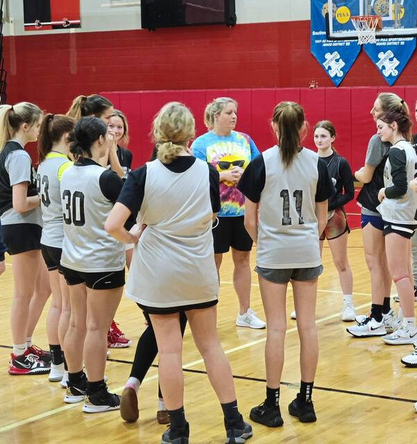 Southmoreland girls continue to rely on trademark defense to advance in WPIAL playoffs