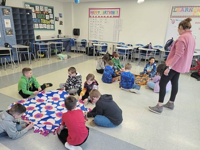 4798150_web1_vnd-blanketproject-0302225