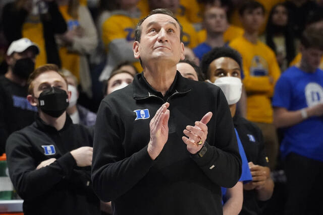 Jeff Capel, Pitt Honor Mike Krzyzewski Before Pitt-Duke Game - Pittsburgh  Sports Now