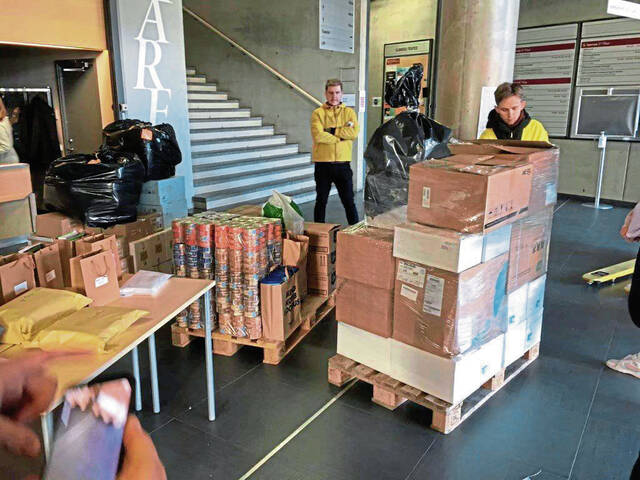 4799739_web1_Ukrainian-aid-MIWC