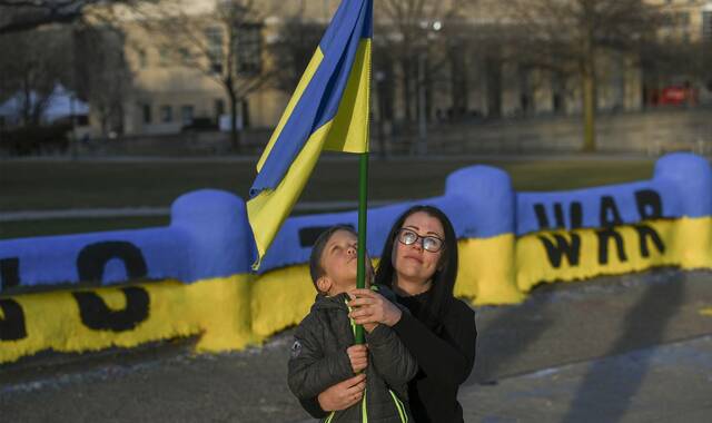 4804898_web1_ptr-ukrainekarina100-030922
