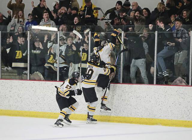 Top-seeded Thomas Jefferson fights off Hempfield upset bid in Penguins Cup playoffs