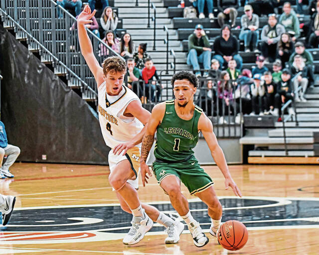 After incident in WPIAL semifinals, should postgame handshake lines continue?
