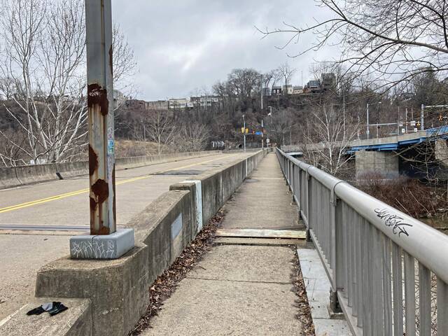 4823008_web1_ptr-30thStBridge2-022422