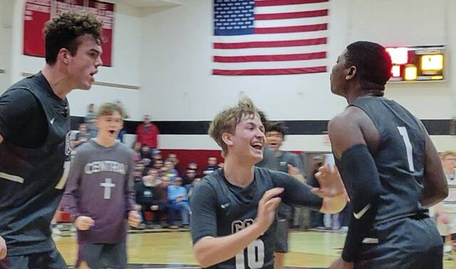 Greensburg Central Catholic boys advance on Turner’s buzzer-beating layup