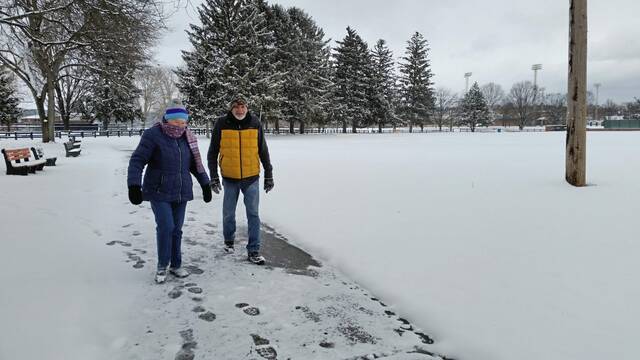 4839328_web1_gtr-SnowSatC-031222