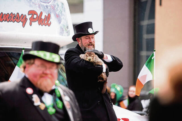 4839594_web1_ptr-StPatsParade1-031322