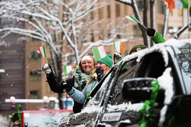4839594_web1_ptr-StPatsParade17-031322