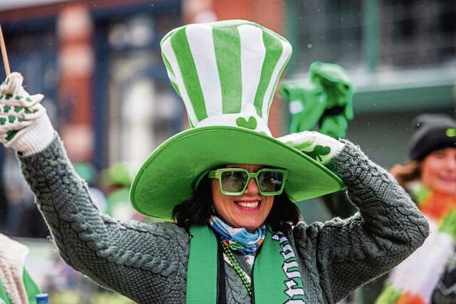 4839594_web1_ptr-StPatsParade2-031322