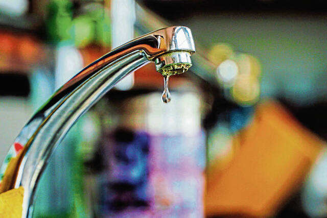 4848868_web1_web-faucet-water-sa-file