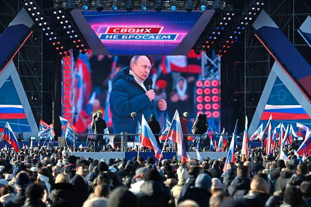 4860467_web1_AP22077498789860