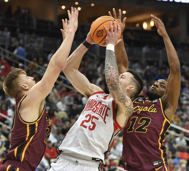 4861469_web1_ptr-OhioStLoyola02-031922A
