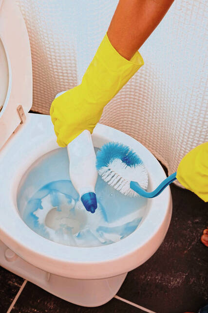 4869595_web1_ptr-springcleaning4-032722