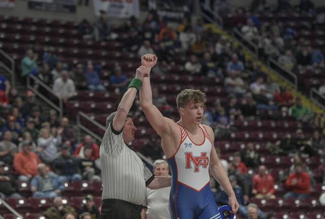 Pitt recruits dominate state team for Pittsburgh Wrestling Classic