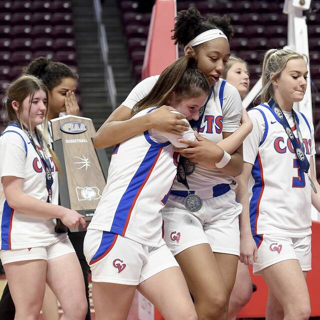 Cardinal O’Hara shuts down Chartiers Valley in state title game again