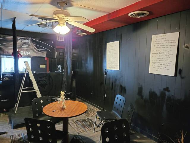 4885653_web1_php-blackownedcoffee-0407225