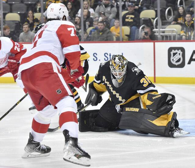 4890091_web1_ptr-PensRedWings06-032822