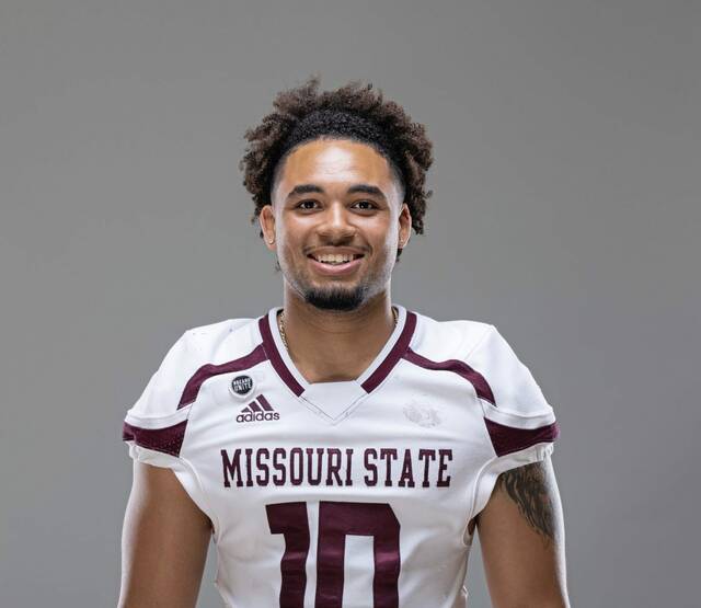 4893899_web1_gtr-Pitt-032922