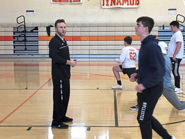 New coach to Springdale football team: ‘Show me what ya got’