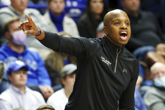 4897237_web1_AP21327113679411