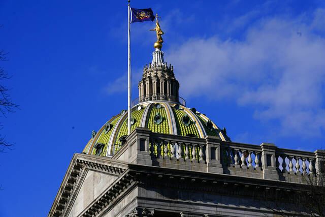 4897401_web1_AP22040714882288