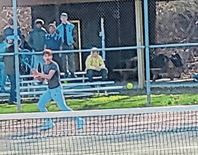 Young Burrell tennis lineup looks to contend in Section 3-2A