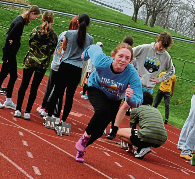 Junior sprinter, senior distance runner lead Penn-Trafford track team