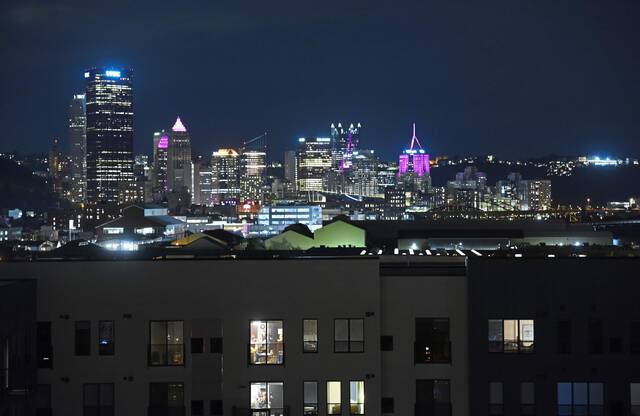 4932107_web1_web-PittsburghSkyline-sa-100821