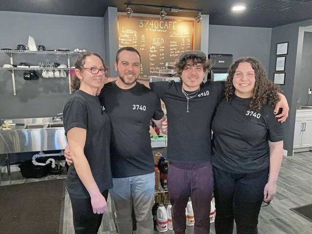 4943029_web1_vep-3740coffee2-041322