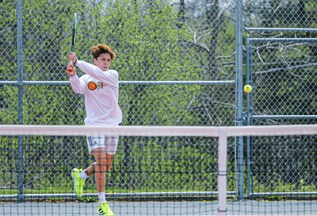 Defending champs back in finals in WPIAL boys tennis tournament