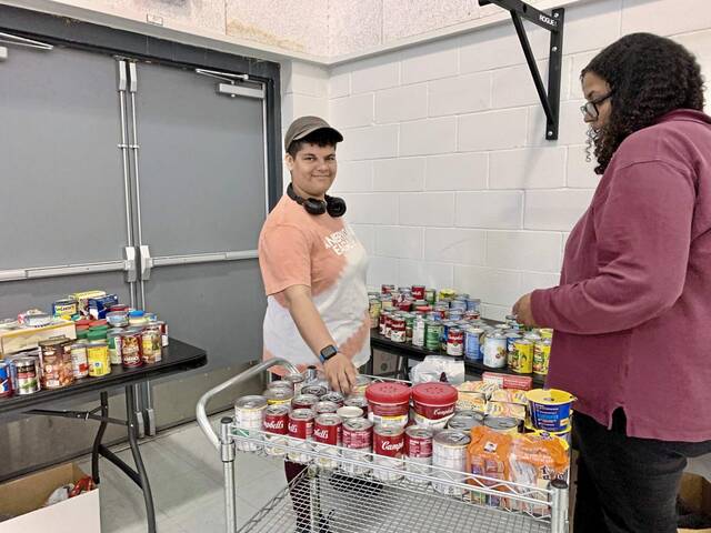 4948905_web1_vnd-bracksalvarmy-041522--2-