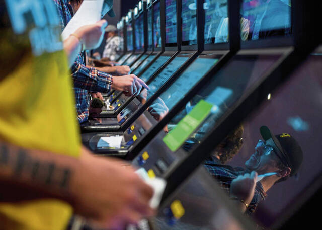 4961265_web1_PTR-SportsBetting01-090819