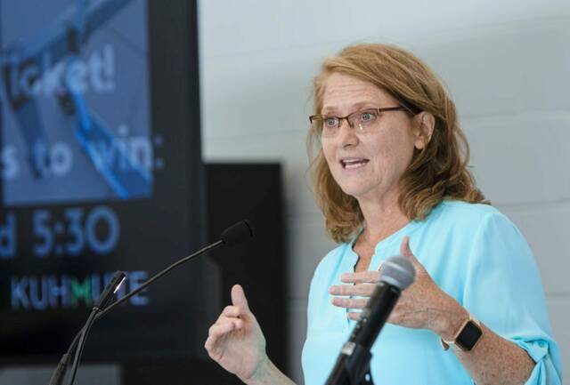 Leonard Pitts Jr.: Democrats should challenge Republicans to climb